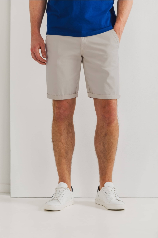 CHINOSHORT VAN EEN KATOEN STRETCH 67115650 1400